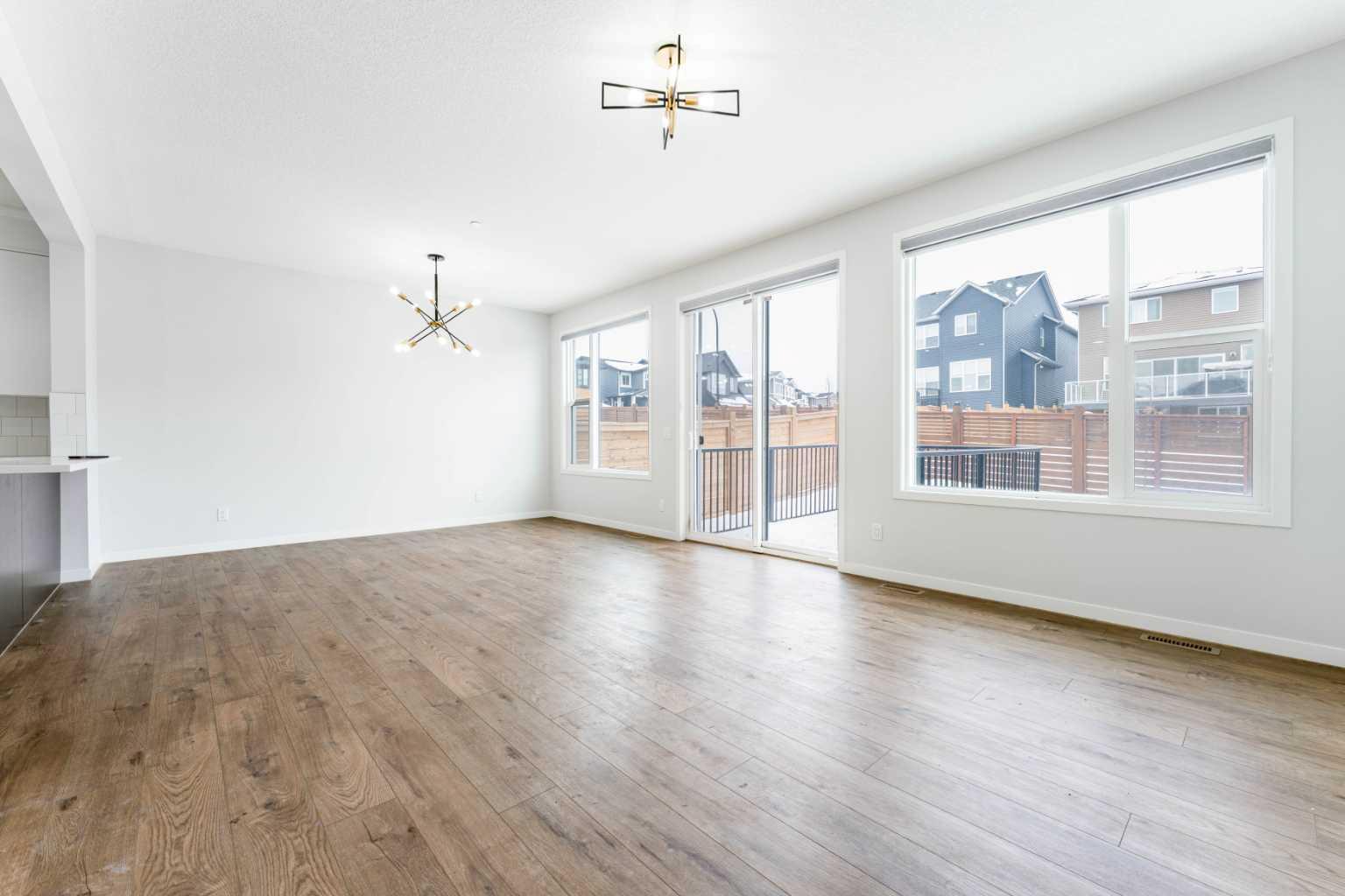 13 Calhoun Crescent NE