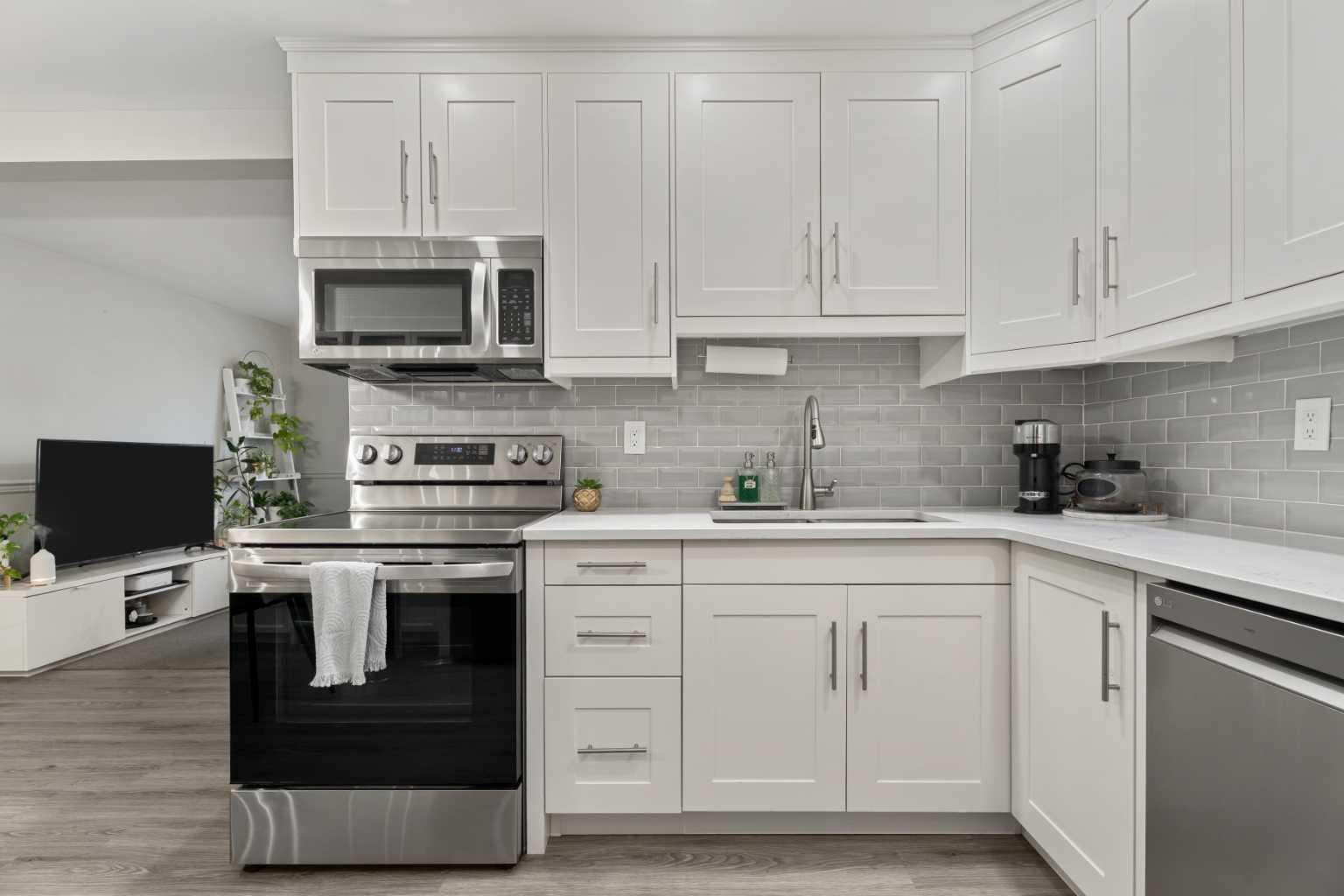 3809 45 Street SW 63
