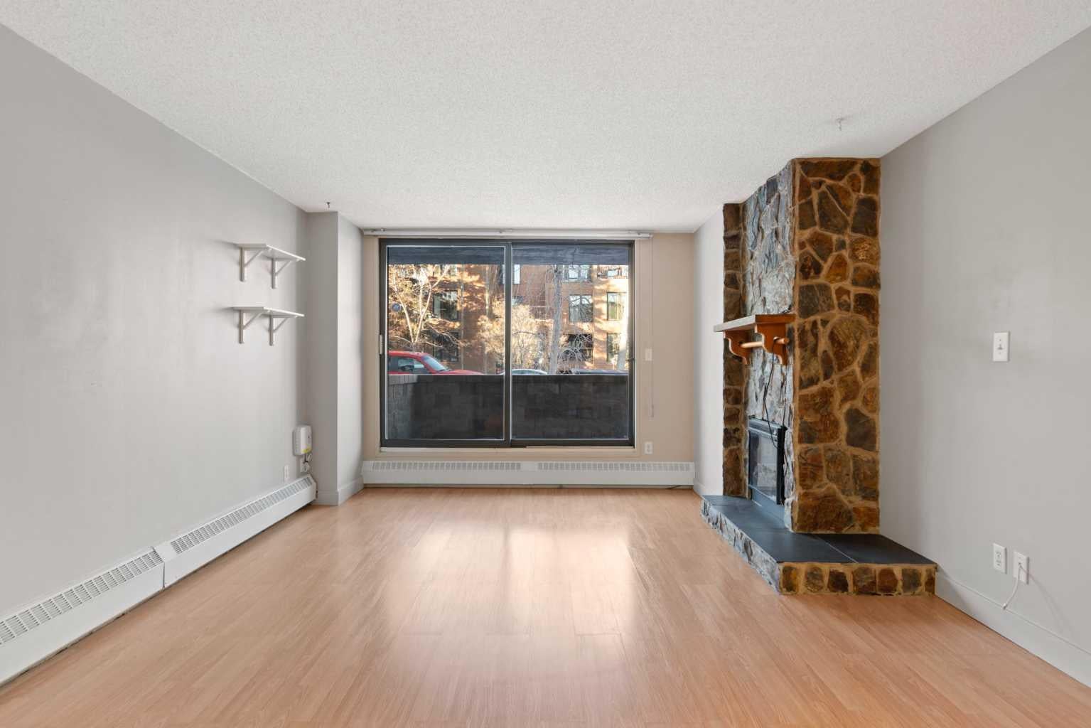 345 4 Avenue NE 105