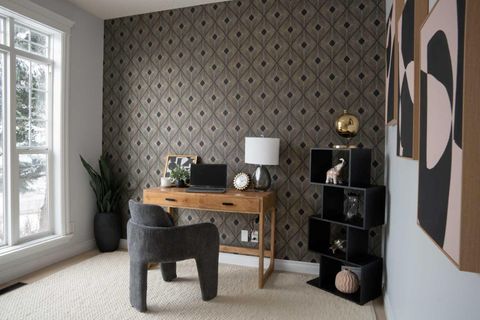 Photo of 3 Strathridge Bay SW, Calgary, AB T3H 4S1 (MLS # A2303312)