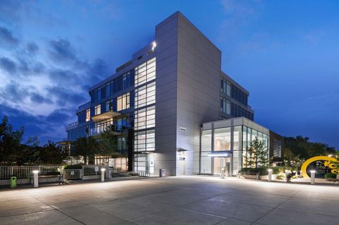 Photo of 128 Waterfront Court SW #104, Calgary, AB T2P 1K9 (MLS # A2264821)