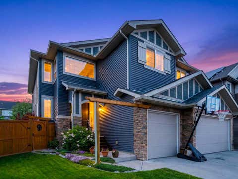 Photo of 193 Kinniburgh Way, Chestermere, AB T1X 0R8 (MLS # A2321879)