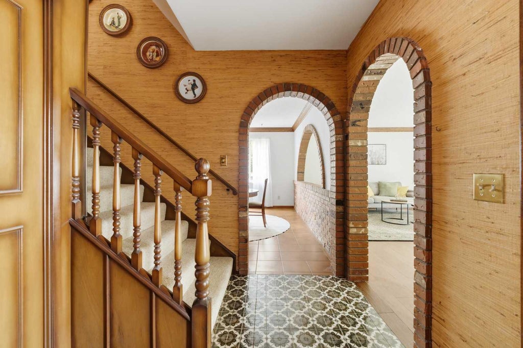 Photo of 52 Parkvalley Place SE, Calgary, AB T2J 4W3 (MLS # A2343625)
