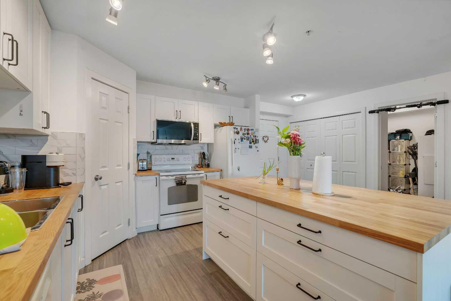 1724 26 Avenue SW 302