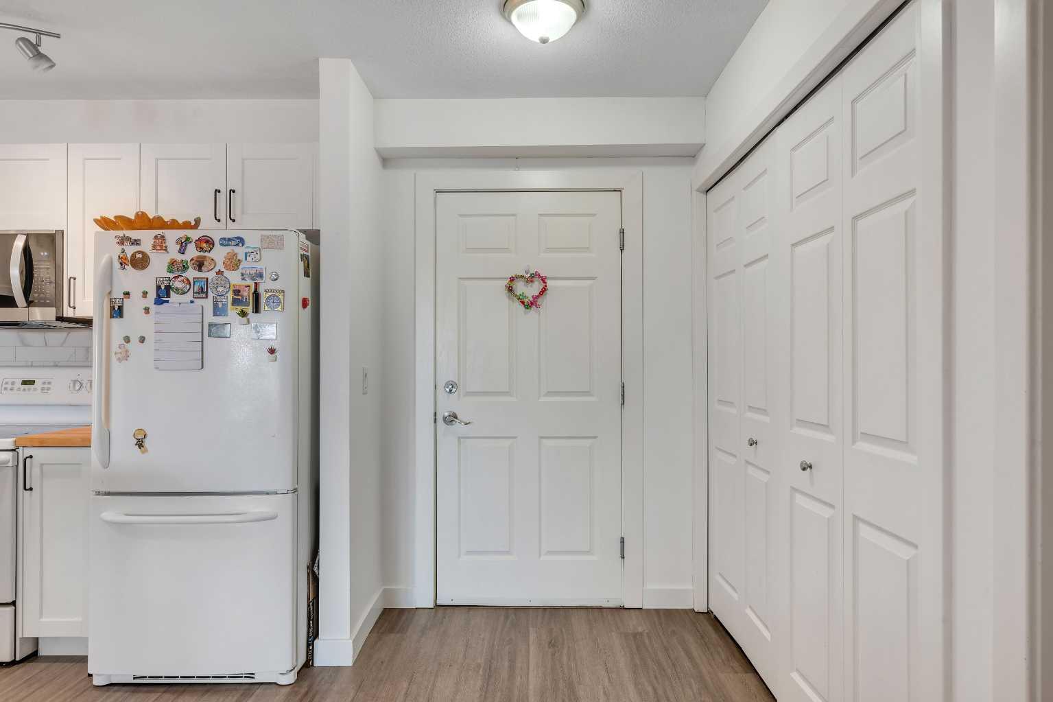 1724 26 Avenue SW 302