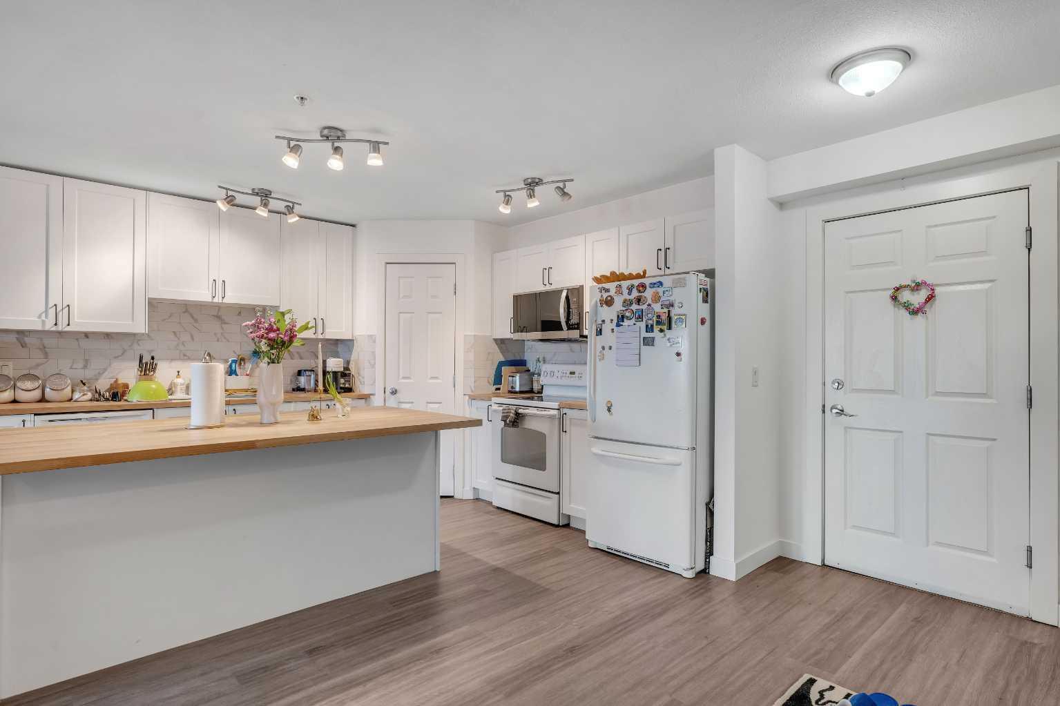 1724 26 Avenue SW 302