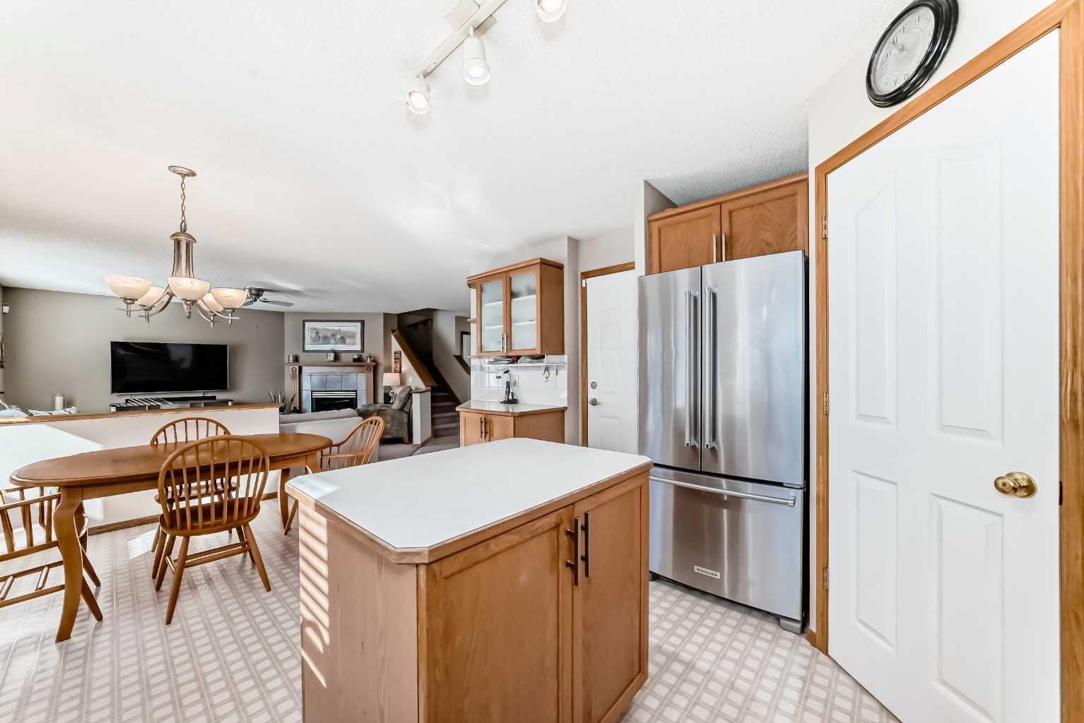 129 Somerset Drive SW