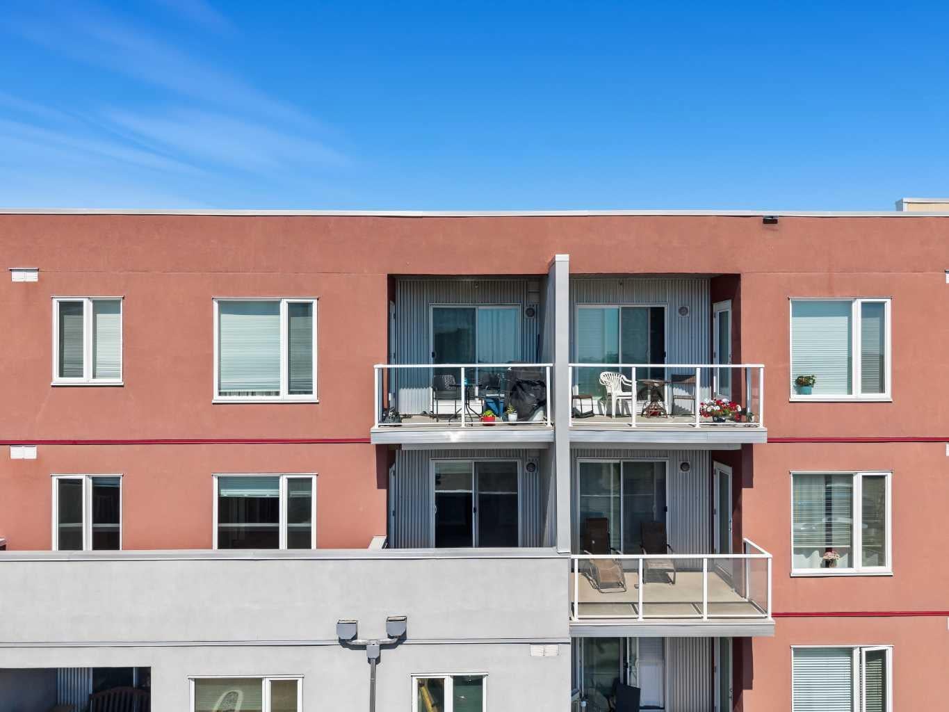 604 East Lake Boulevard NE 2307