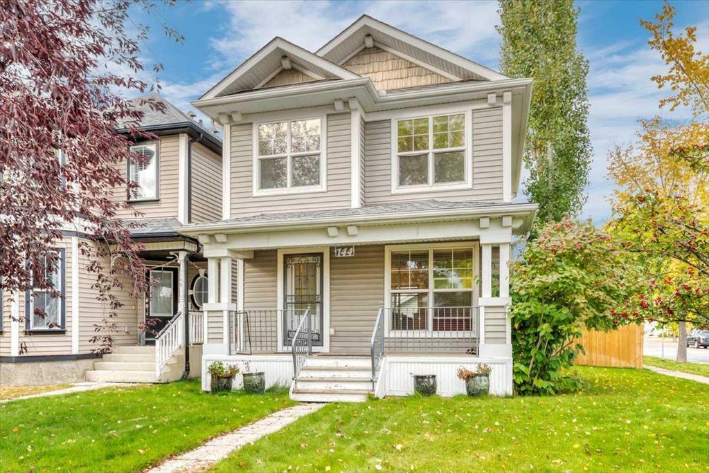Photo of 144 Prestwick Avenue, Calgary, AB T2Z 3S6 (MLS # A2299287)