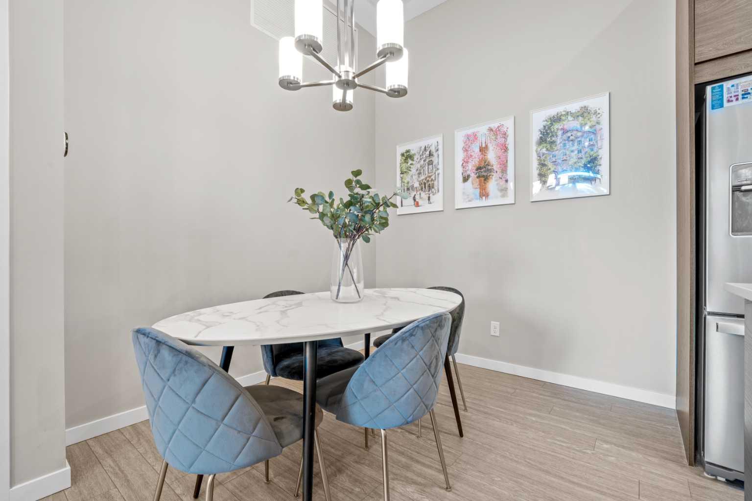 124 Mahogany Centre SE