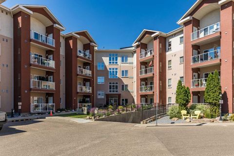 Photo of 2800 13 Avenue SE #309, Medicine Hat, AB T1A 3P9 (MLS # A2328156)