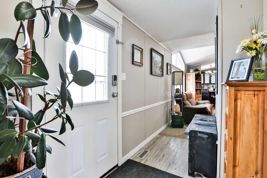 Photo of 409 Conductor Boulevard, Coaldale, AB T1M 1P6 (MLS # A2287048)