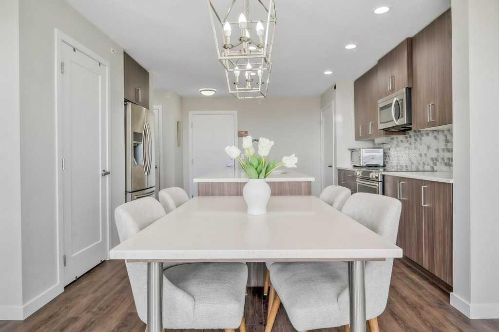 8531 8A Avenue SW 402