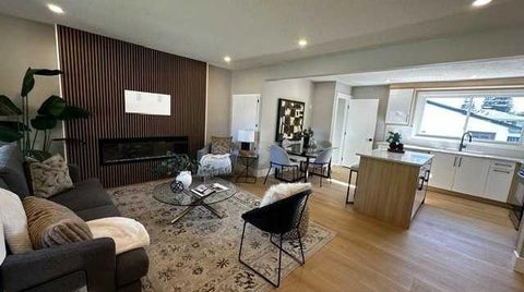 Photo of 635 104 Avenue SW, Calgary, AB T2W 0A4 (MLS # A2342797)