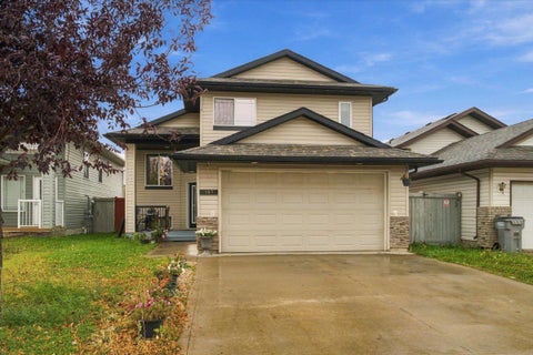 Photo of 185 Pinnacle Drive, Grande Prairie, AB T8W 2Z3 (MLS # A2351402)