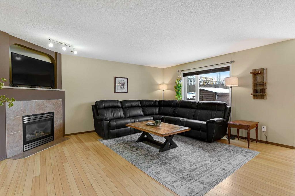 Photo of 11070 67 Avenue, Grande Prairie, AB T8W 2Y9 (MLS # A2288519)