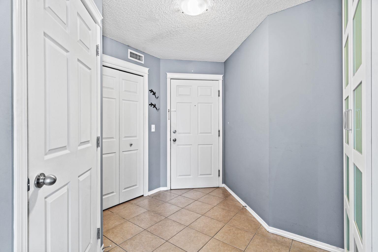 69 Country Village Manor NE 5214