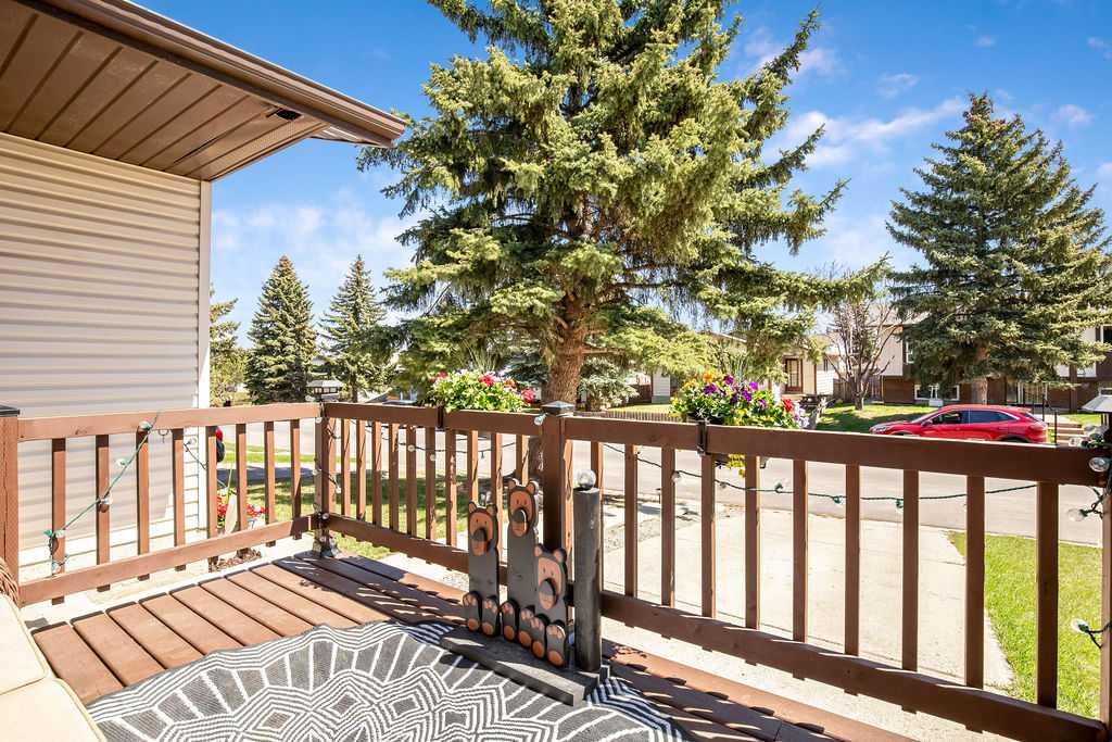 99 Beddington Crescent NE