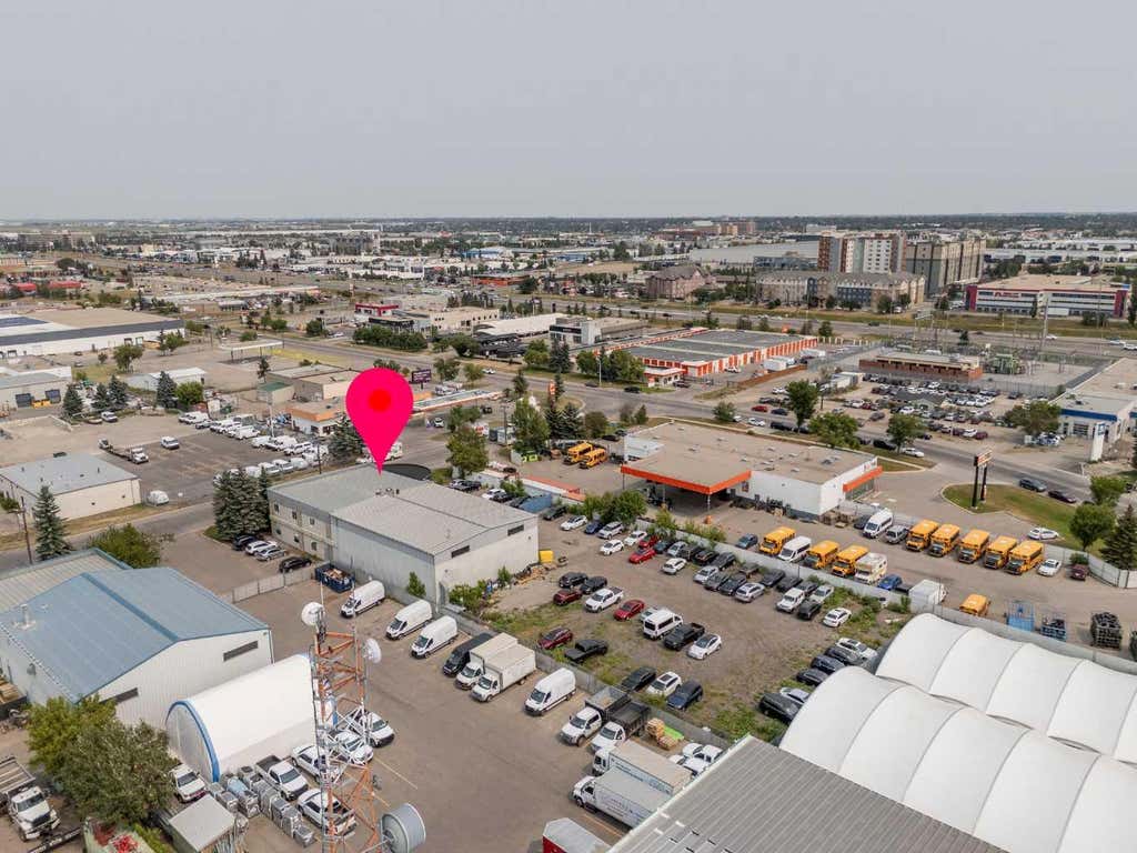Photo of 2341 20 Avenue NE, Calgary, AB T2E 8S4 (MLS # A2336182)