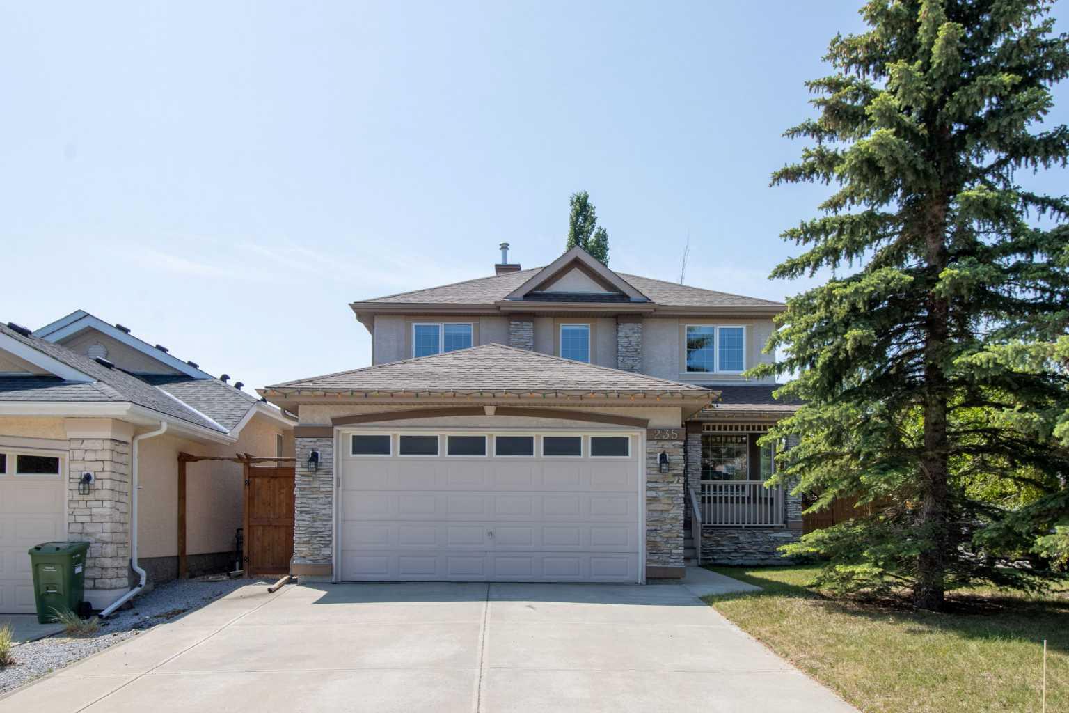 235 Everwillow Close SW