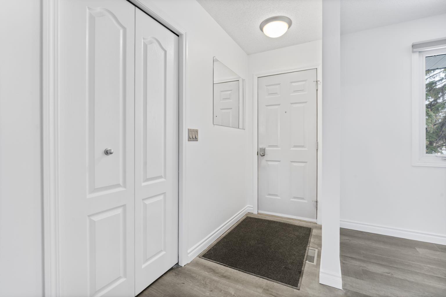 724 Pinecliff Road NE