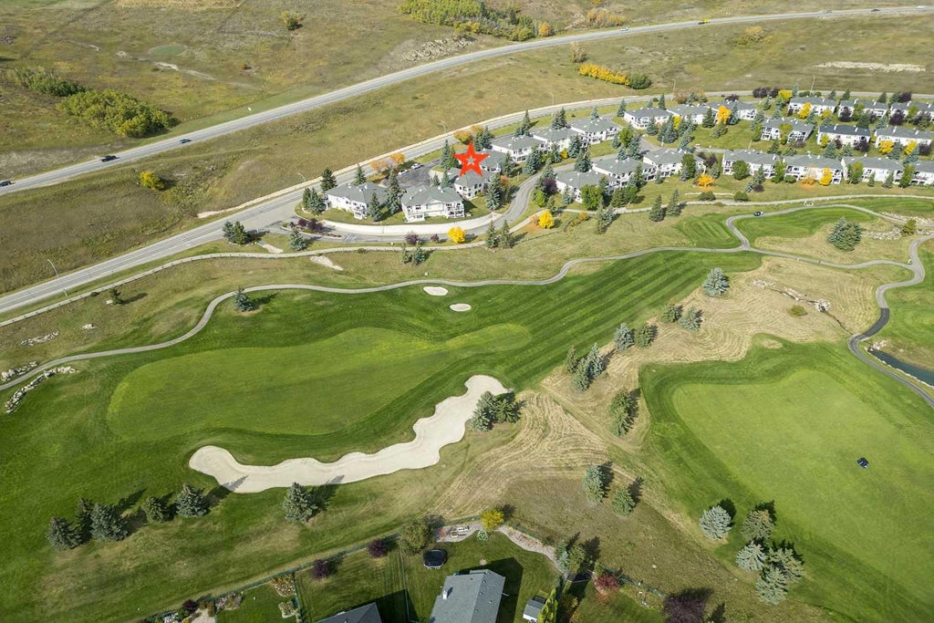 Photo of 10 Eagleview Heights, Cochrane, AB T4C 1P5 (MLS # A2347318)