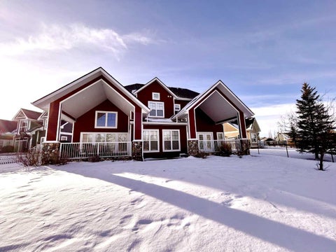Photo of 559 Summer Crescent, Rural Ponoka County, AB T0C 2J0 (MLS # A2292612)