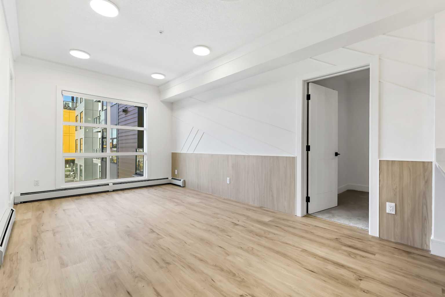 370 Dieppe Drive SW 313