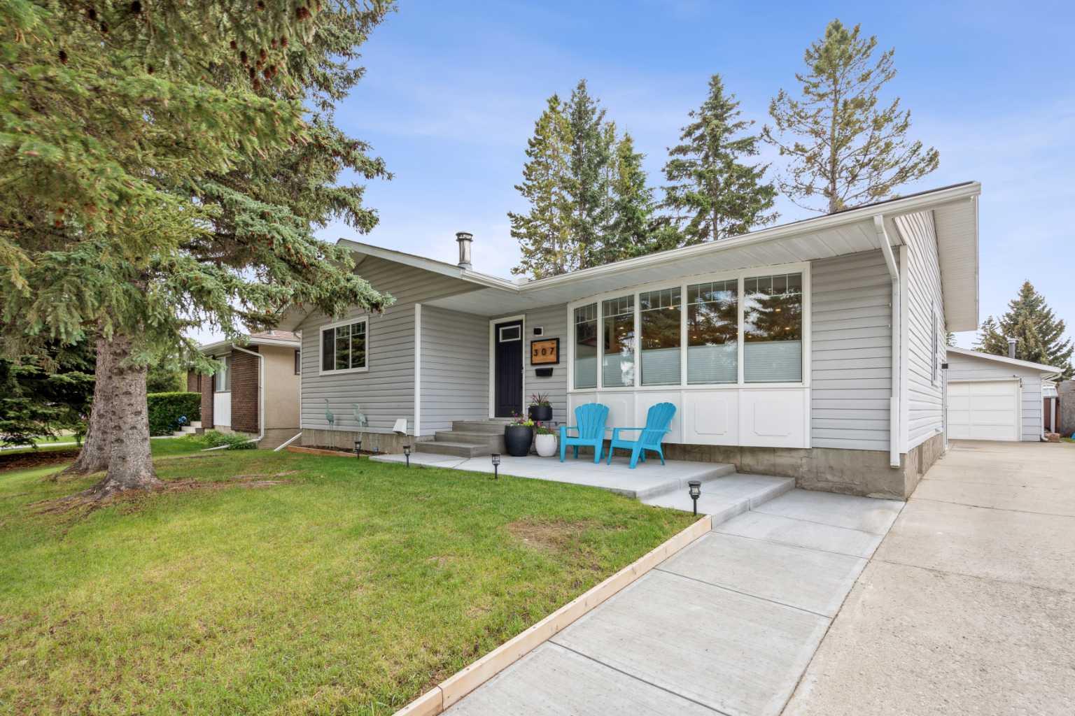 307 Cedarille Crescent SW