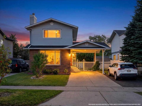 Photo of 6663 Temple Drive NE, Calgary, AB T1Y 5S1 (MLS # A2340761)