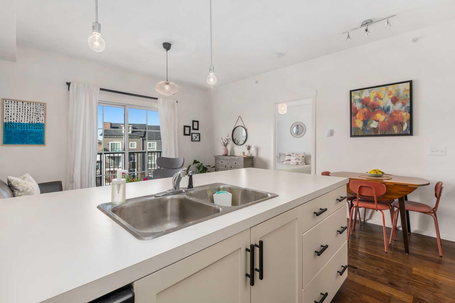 279 Copperpond Common SE 1403