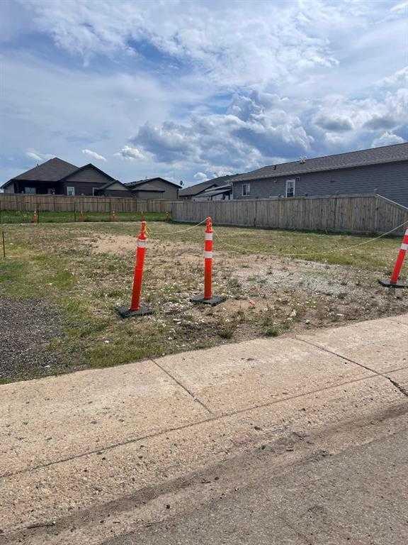 148 Beardsley Crescent