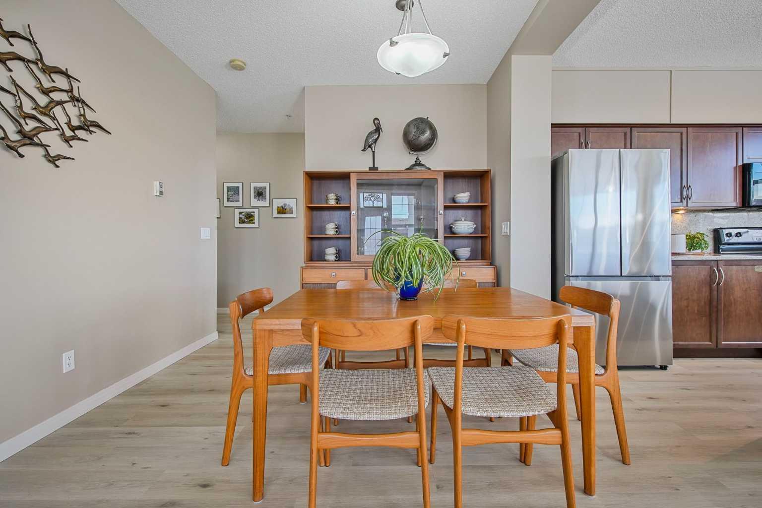 1 Crystal Green Lane 337