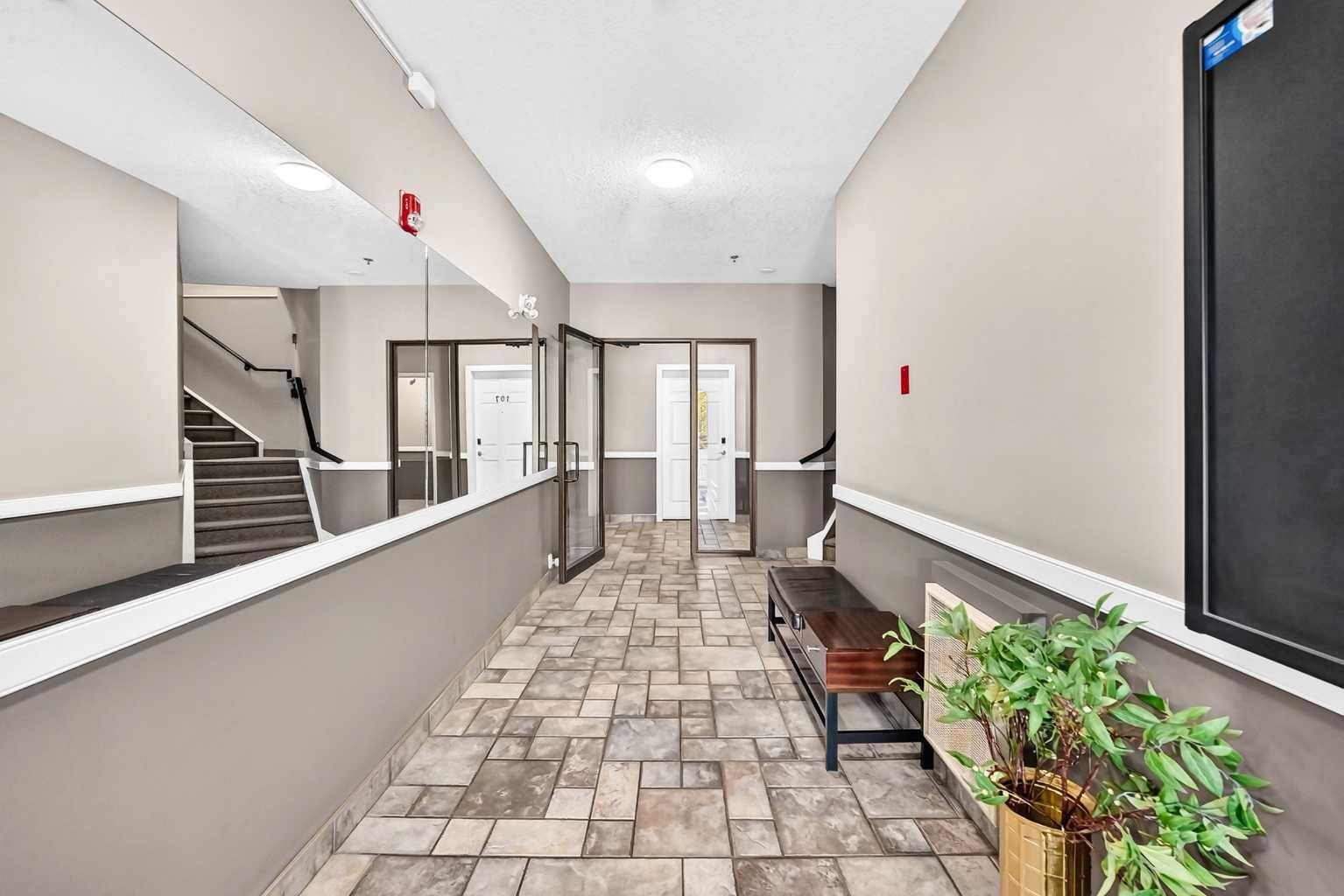 3412 Parkdale Boulevard NW 305