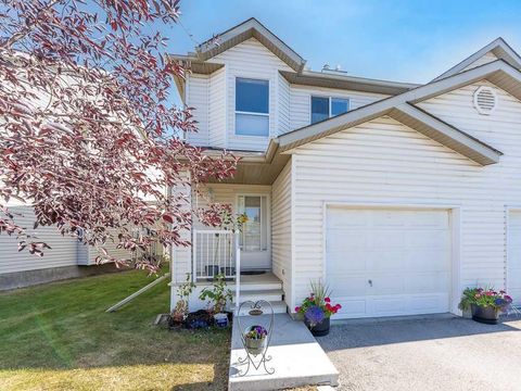 Photo of 119 Mt Douglas Manor SE, Calgary, AB T2Z 3C8 (MLS # A2262730) Photo of 119 Mt Douglas Manor SE, Calgary, AB T2Z 3C8 (MLS # A2262730)