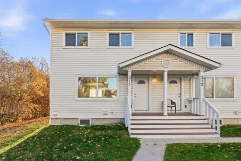 Photo of 311 Killarney Glen Court SW, Calgary, AB T3E 7H4 (MLS # A2352645)