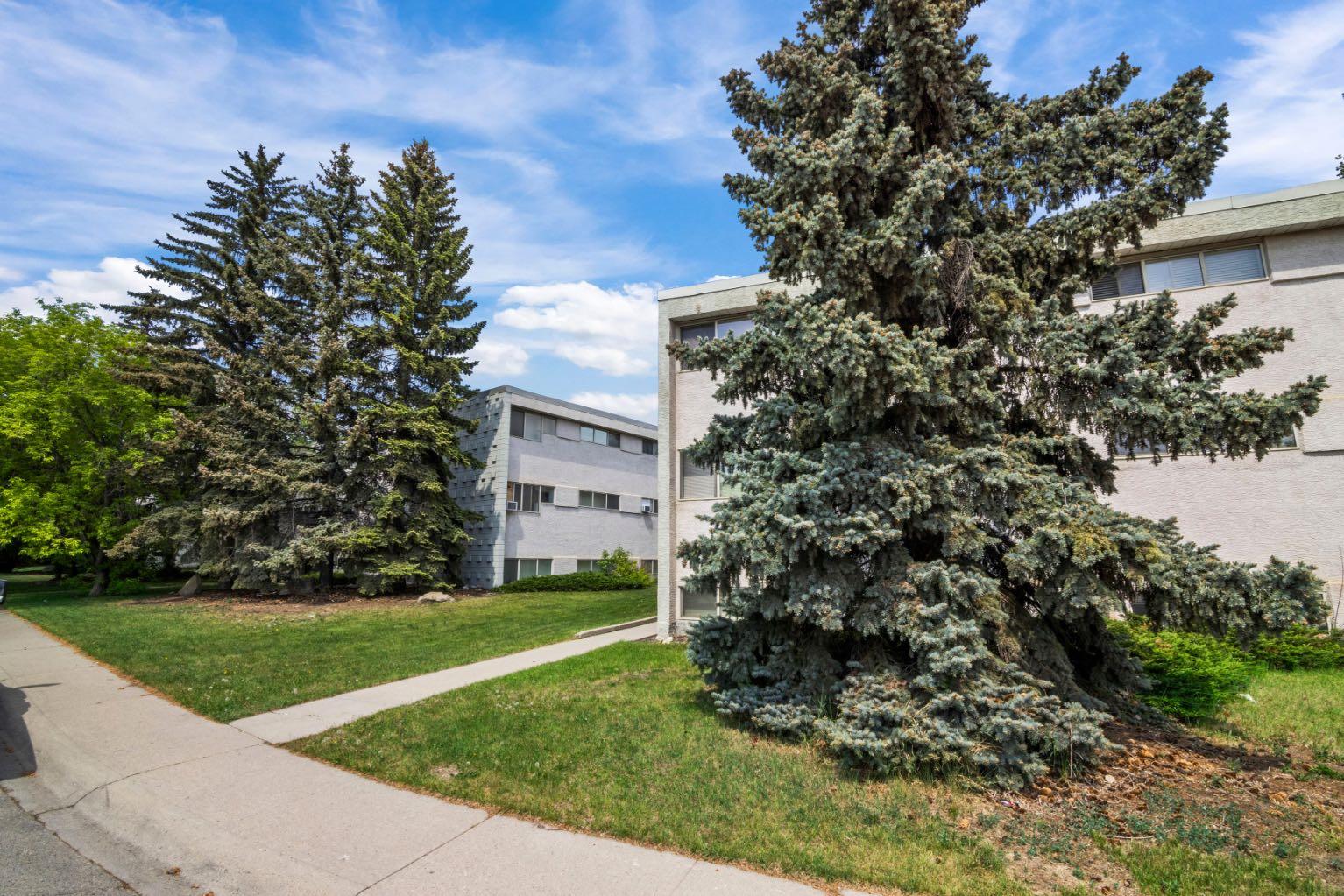 8607 Elbow Drive SW 104