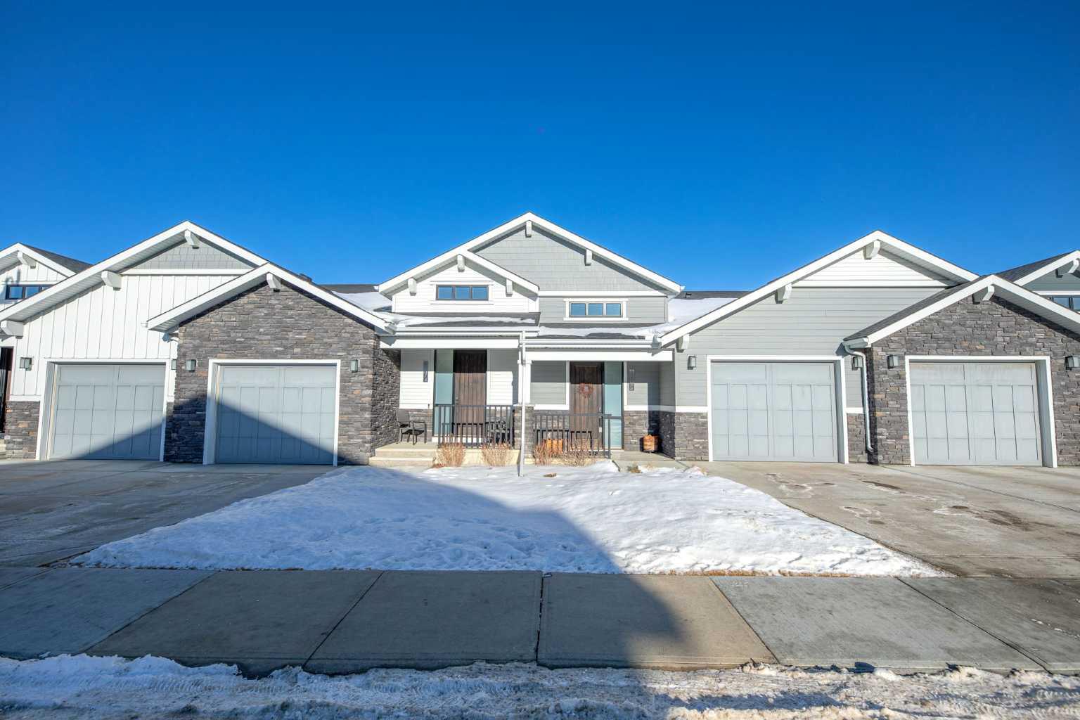 12572 Crestmont Boulevard SW