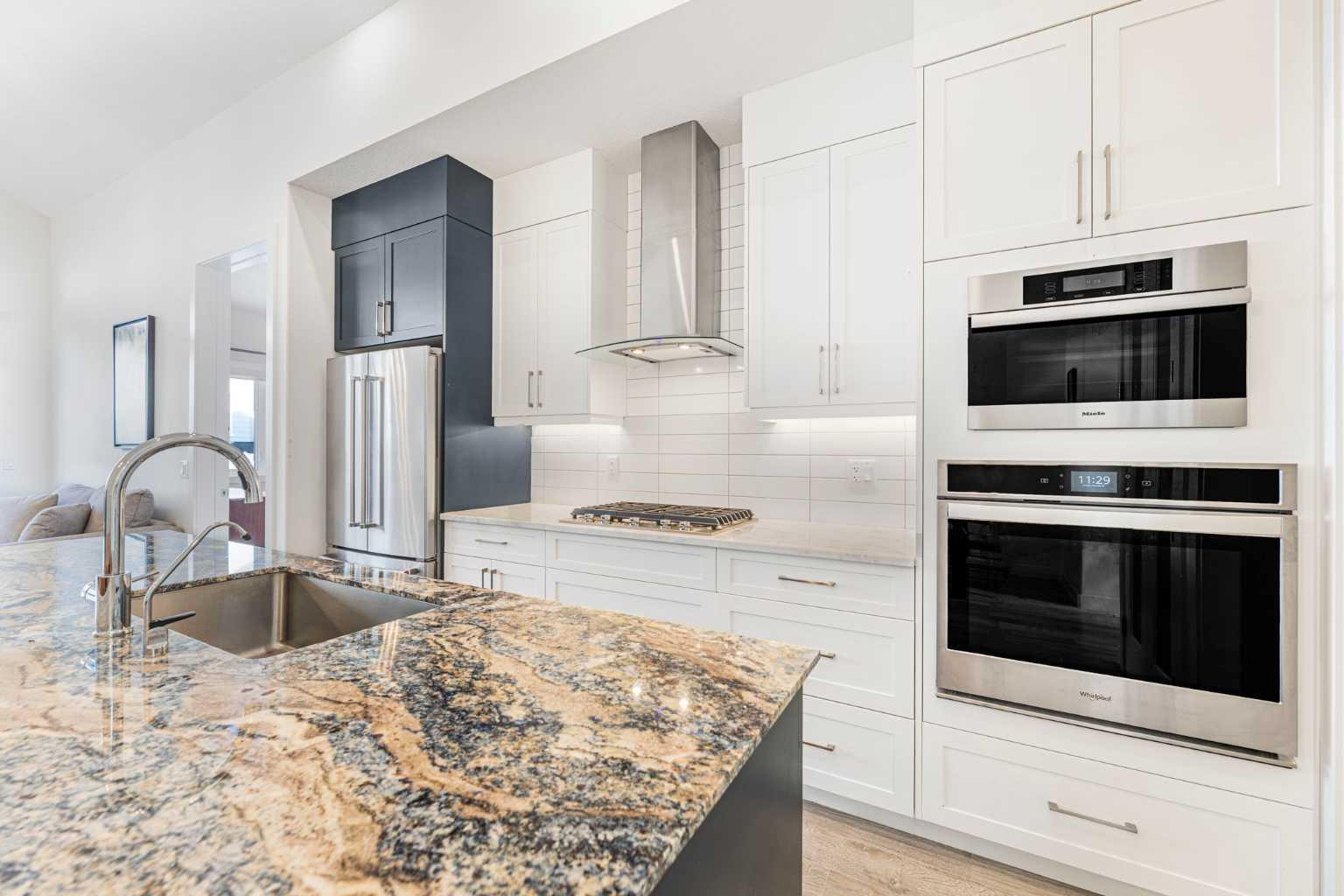 12572 Crestmont Boulevard SW