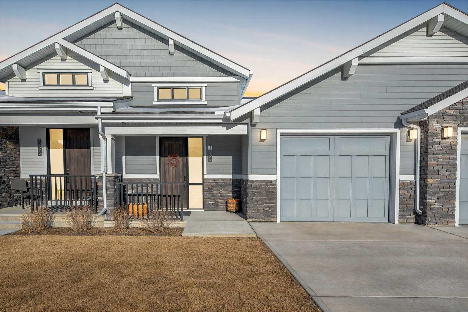 12572 Crestmont Boulevard SW