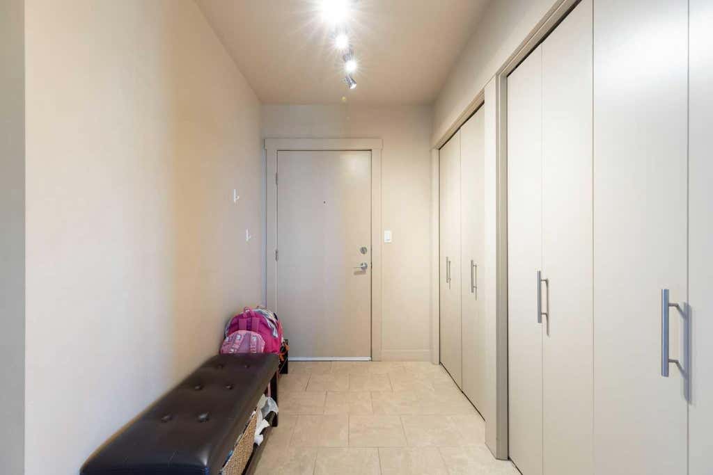 Photo of 8710 Horton Road SW #1811, Calgary, AB T2B 0P7 (MLS # A2337349)