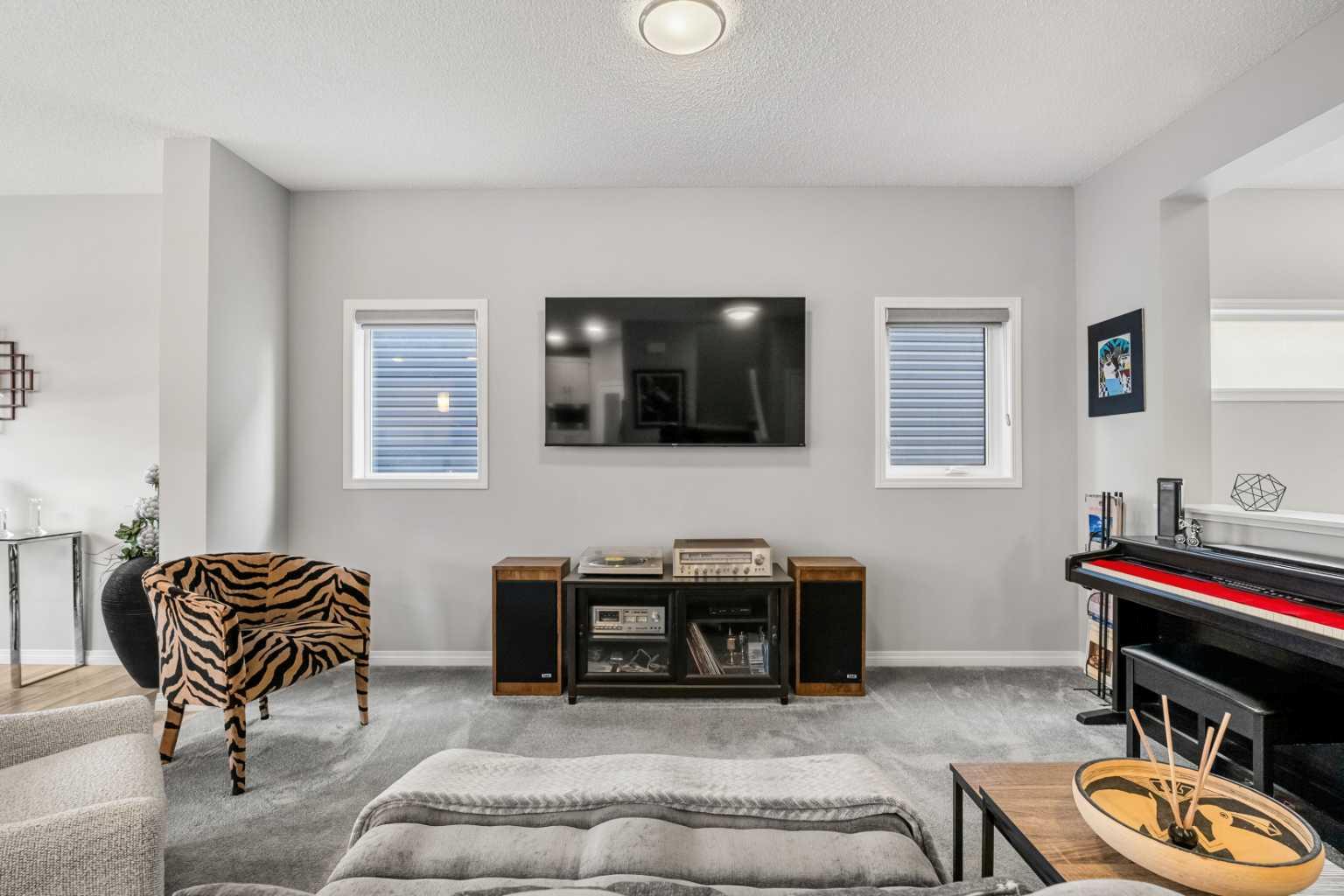 1020 Chinook Gate Heath SW