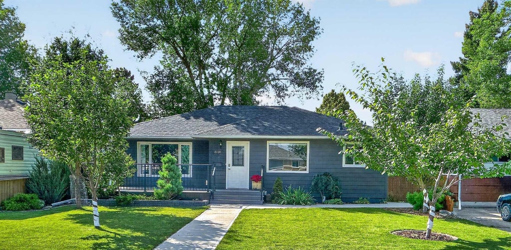 Photo of 2110 15 Avenue, Lethbridge, AB T1K 0X3 (MLS # A2340137)