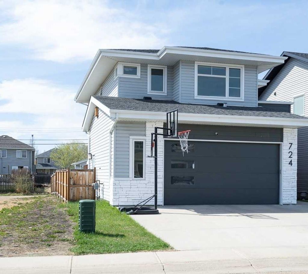 Photo of 724 Cypress Lane, Springbrook, AB T4S 0E5 (MLS # A2310735)