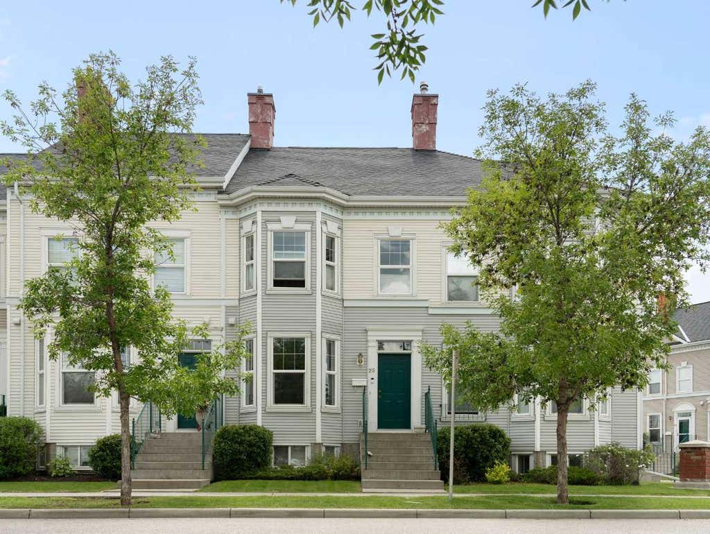 Photo of 25 Prestwick Park SE, Calgary, AB T2Z 3V3 (MLS # A2326356)
