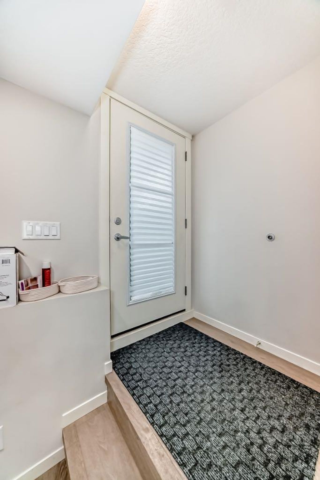 Photo of 474 Seton Circle #405, Calgary, AB T3M 2V3 (MLS # A2279098)