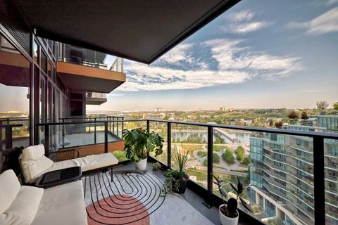 730 2 Avenue SW 1313 Calgary AB T2P 1R8