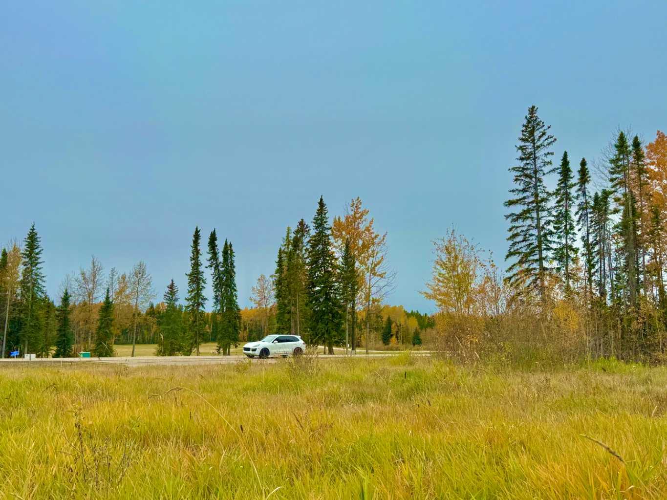 400 Valley View Close