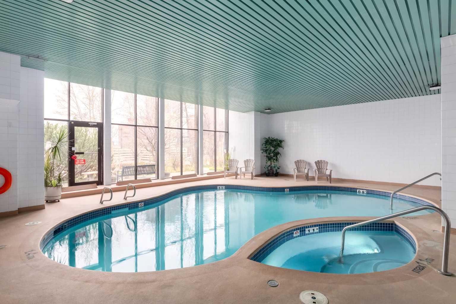 300 Meredith Road NE 1001