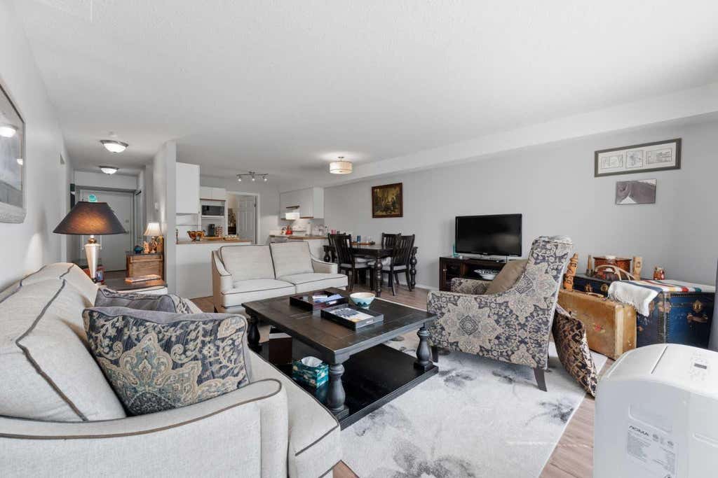 Photo of 105 7 Avenue SE #208, High River, AB T1V 1T8 (MLS # A2334317)
